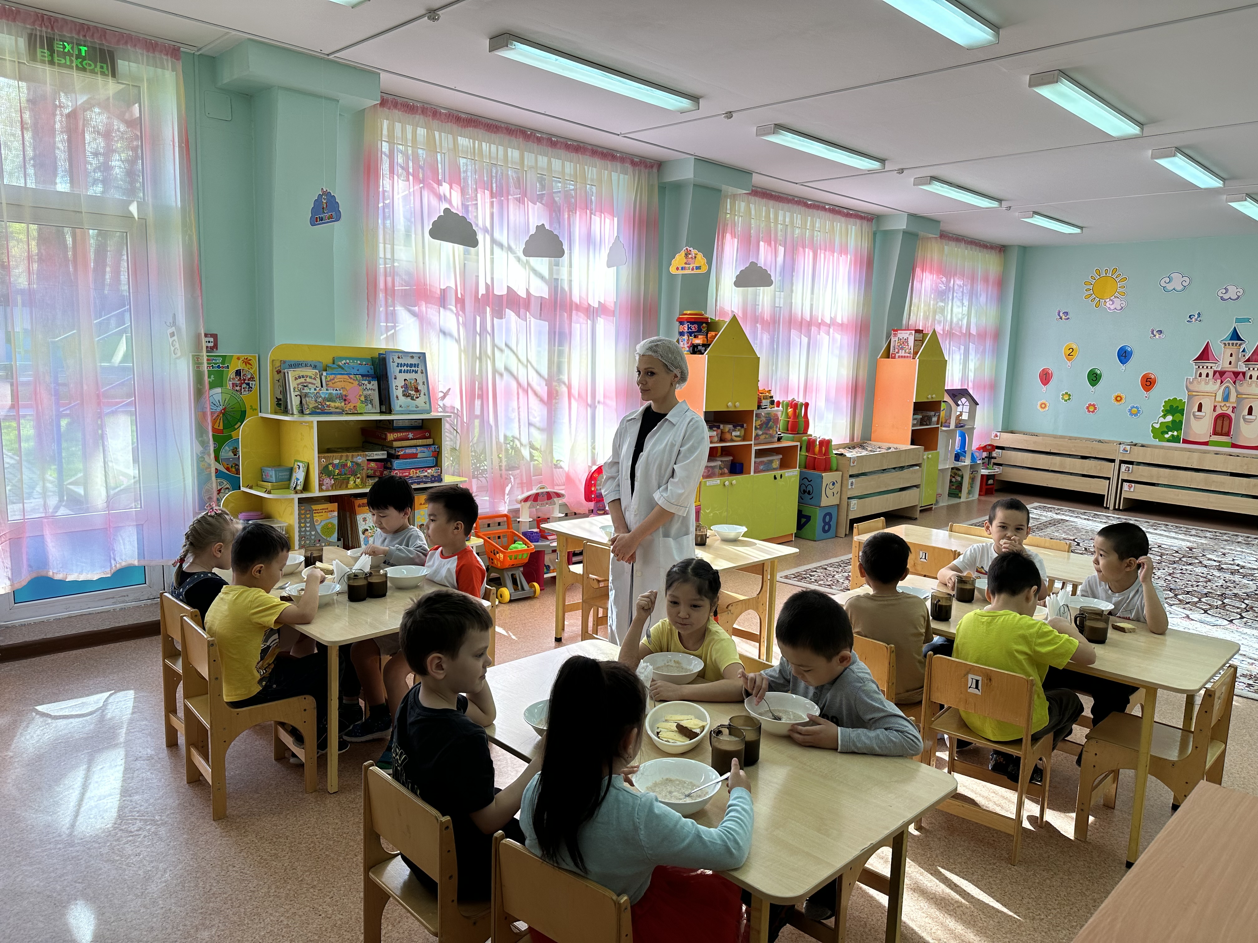 Оценка качества готовых блюд родителями в детском саду группа "Дельфины"